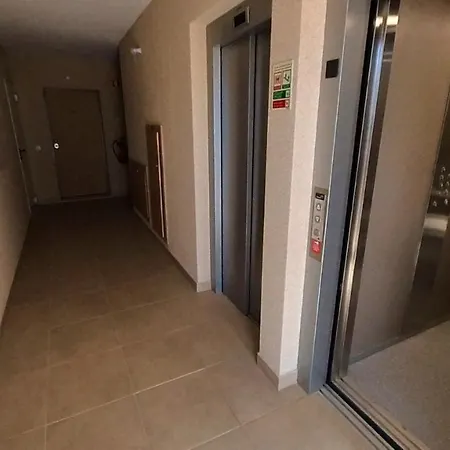 Premium L3 1b Apartment *